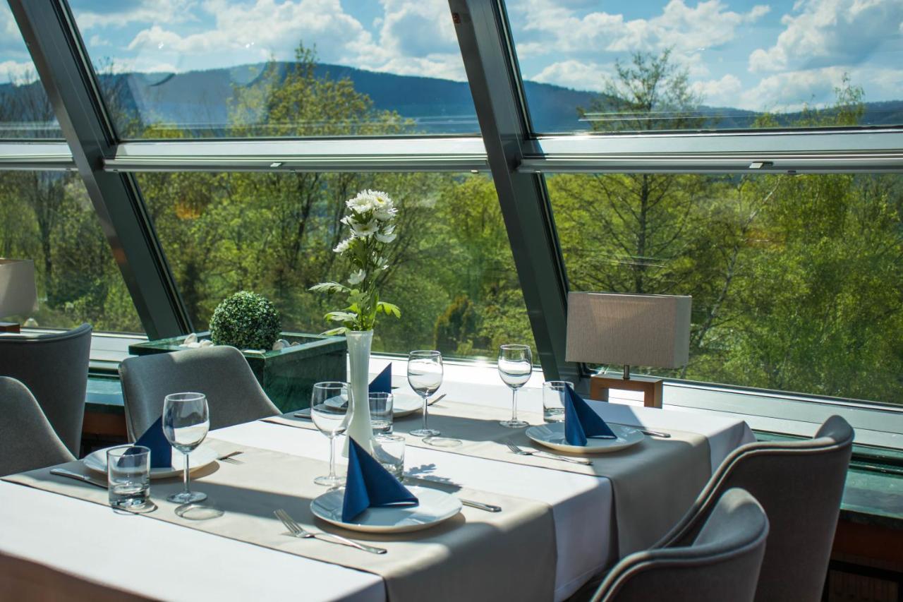 Hotel Belweder Ustron Kültér fotó Restaurant