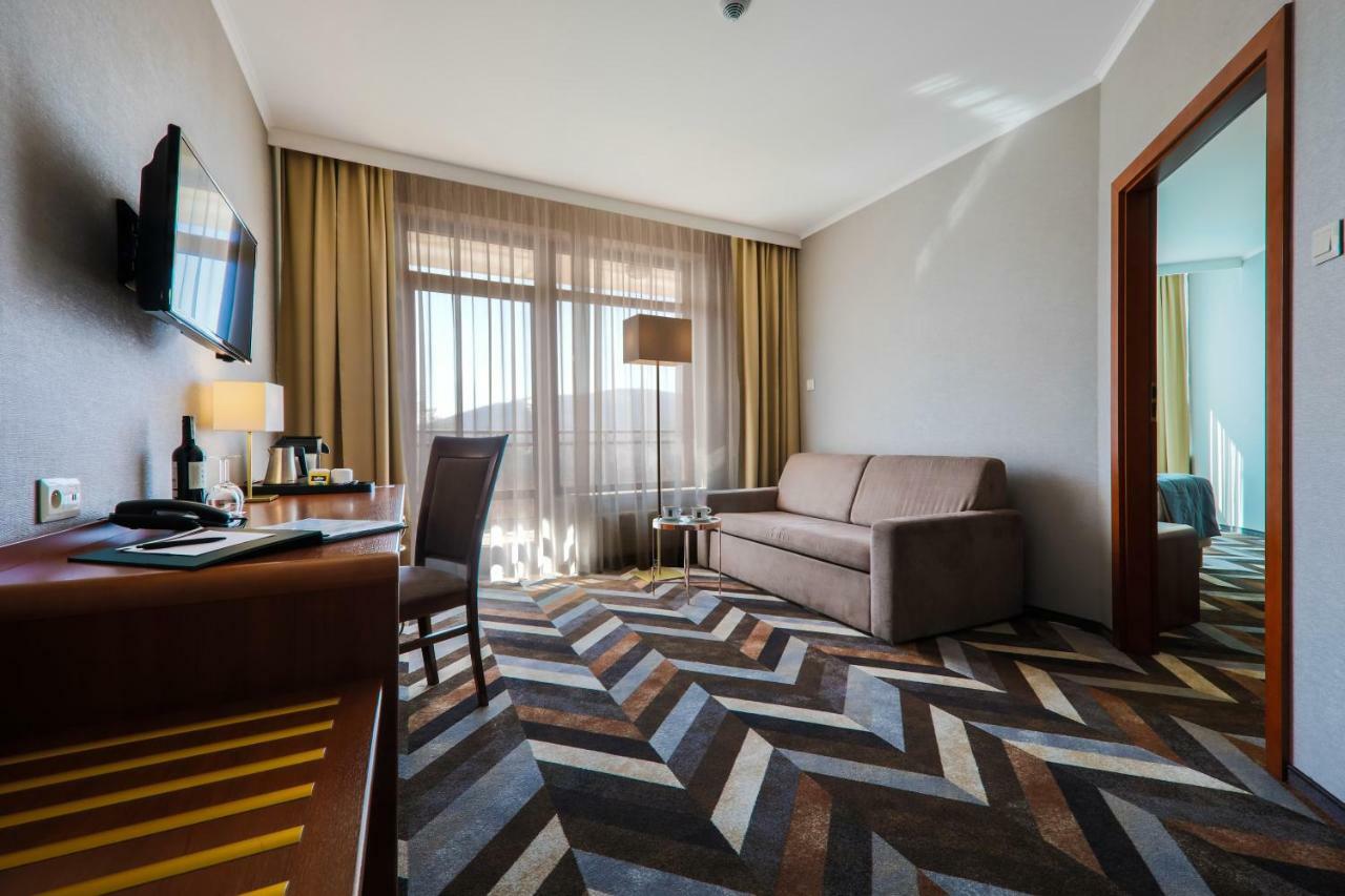 Hotel Belweder Ustron Kültér fotó Suite